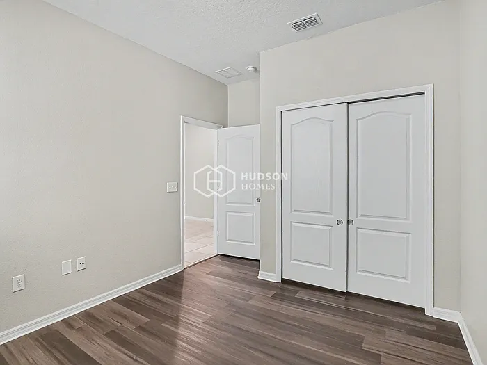 1560 Scarbrough Abby Pl — Photo 17