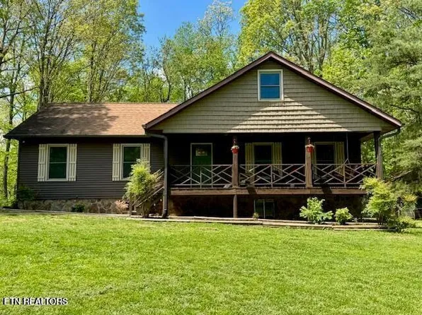 150 F W Tate Ln, Jamestown, TN 38556
