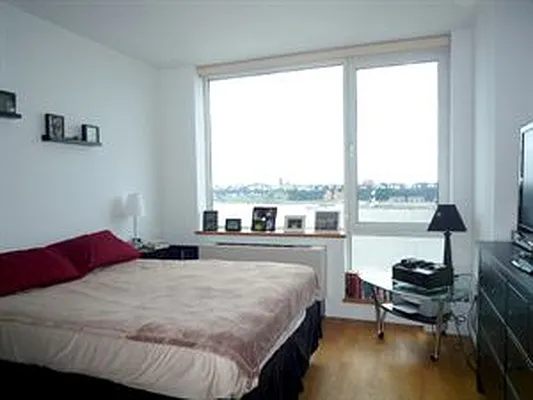 Rented by Douglas Elliman | media 3