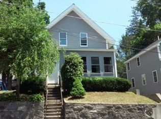 19 Beech St, Lowell, MA 01850