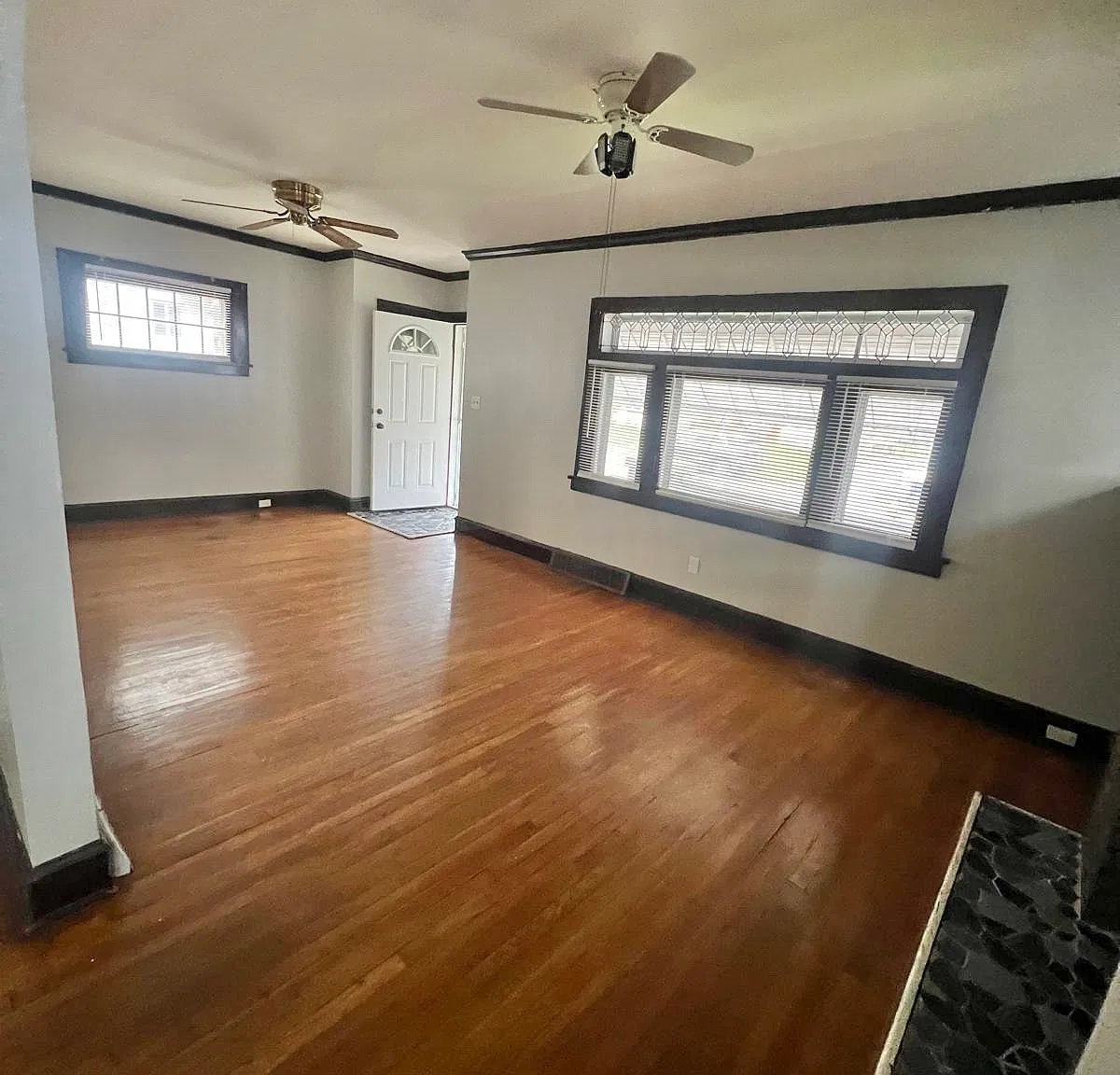 4 bed, 1452 sqft, $1,500 — Photo 4