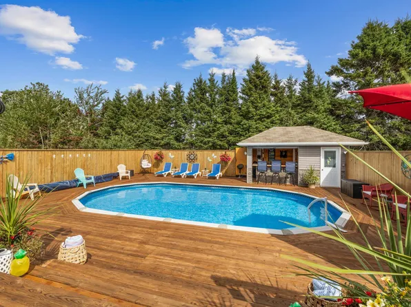 53 Starling Cres, Stratford, PE C1B 0L9