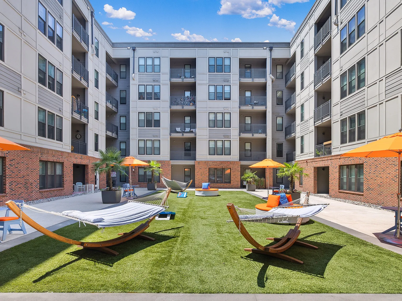 Meeting Street Lofts — Photo 4