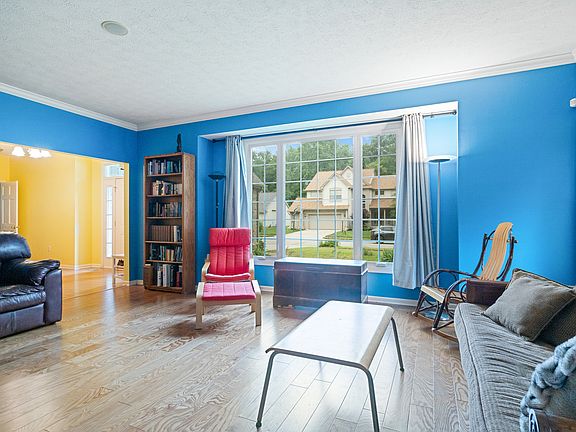 5th image of 4940 Katelyn Dr