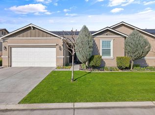 3430 Spring Sails Ave, Tulare, CA 93274