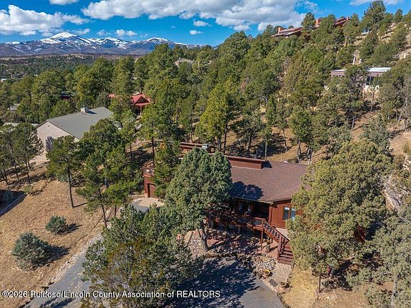 3rd image of 303 Ll Davis Dr