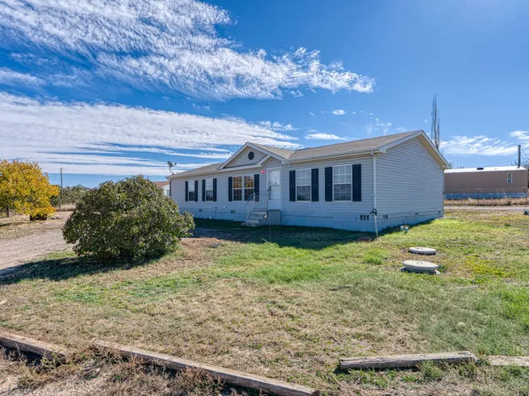 8 Capital Rd, Edgewood, NM 87015