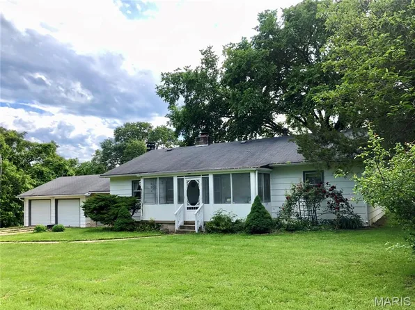 15435 State Route T, Newburg, MO 65550