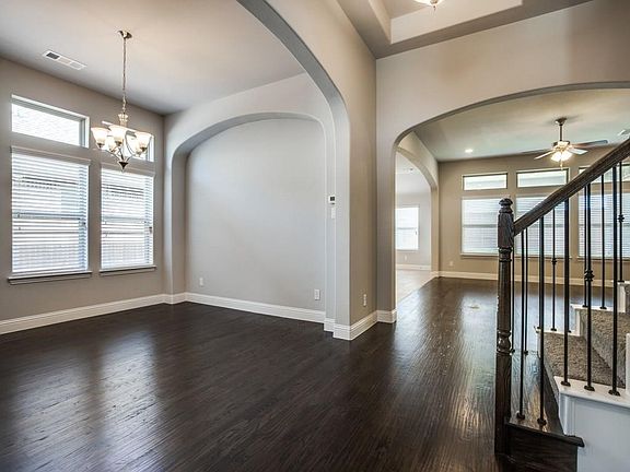 2nd image of 2319 Sundown Pkwy