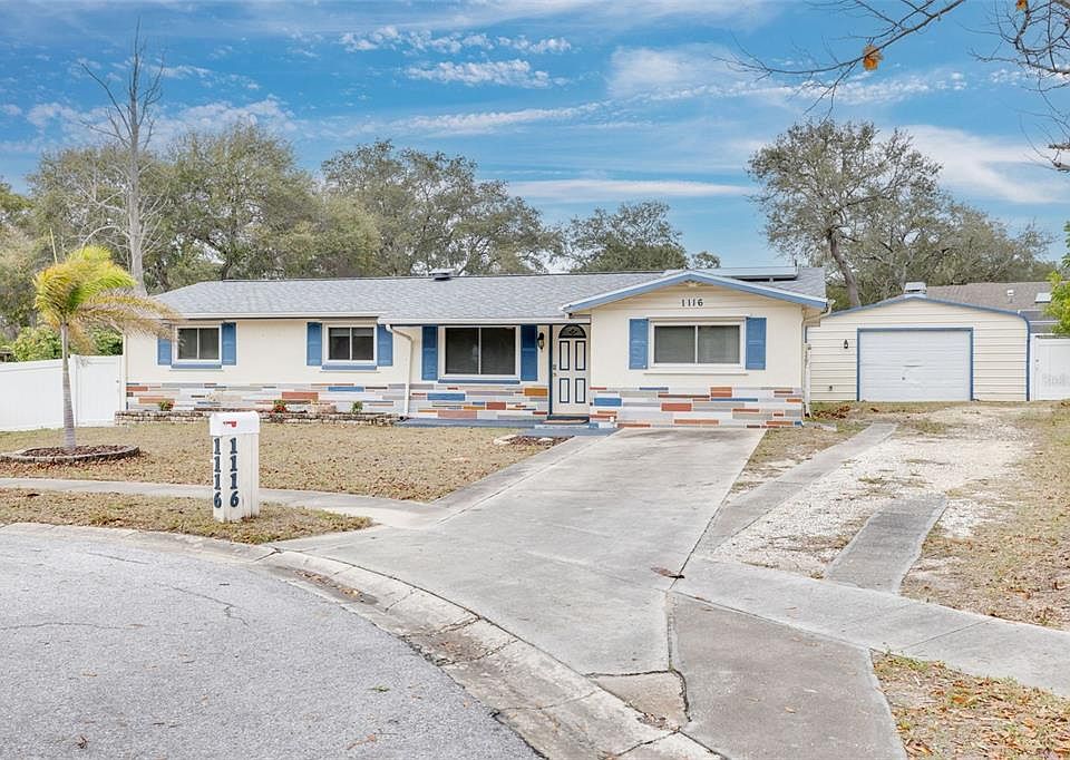 1st image of 1116 Windsor Hill Way