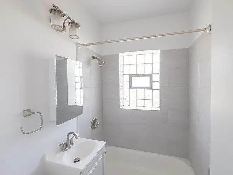 1724-1736 W North Shore Ave #1722-3F — Photo 39