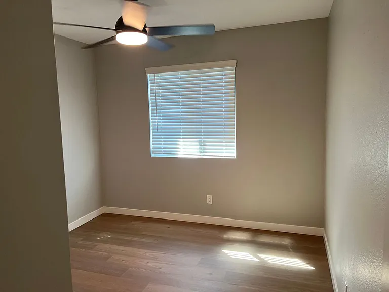 Corona Pointe Resort — Photo 212