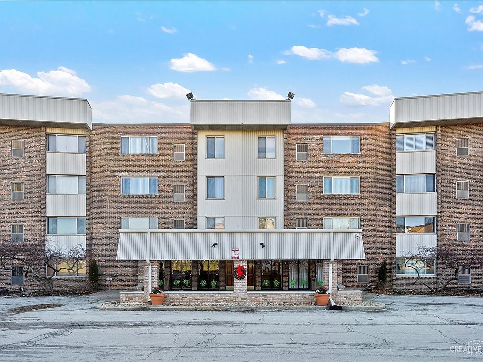 1st image of 841 N York St APT 223