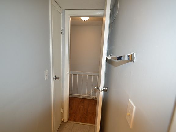 2nd image of 7471 Country Brook Dr