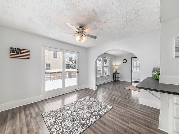 4th image of 228 N Stone Ave