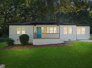 5205 Silhouette Ln SW, Mableton, GA 30126