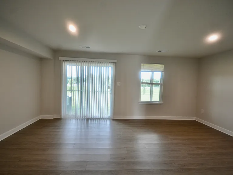 126 Fletcher Cir — Photo 23