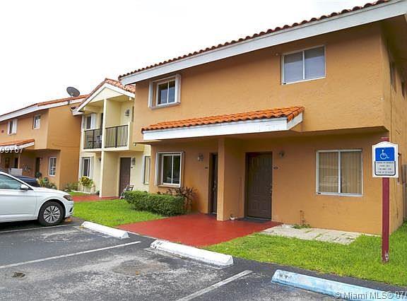 3rd image of 560 NW 82nd Pl APT 307