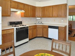 3 Otis Pl, Verona, NJ 07044
