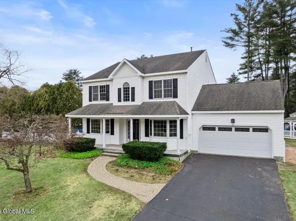 61 Sara-Jen Drive, Queensbury, NY 12804