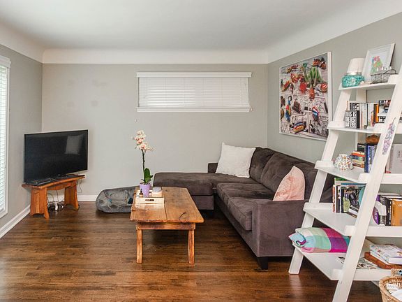 5th image of 13367 Victoria Ave