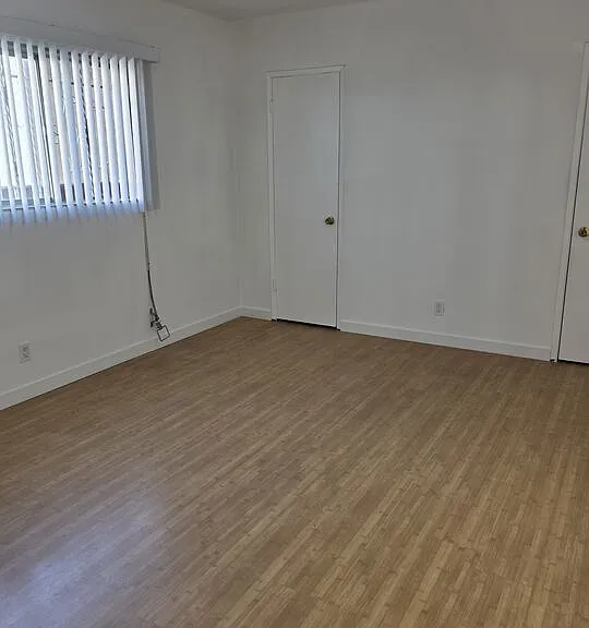 428 S Wilton Pl #3 — Photo 8