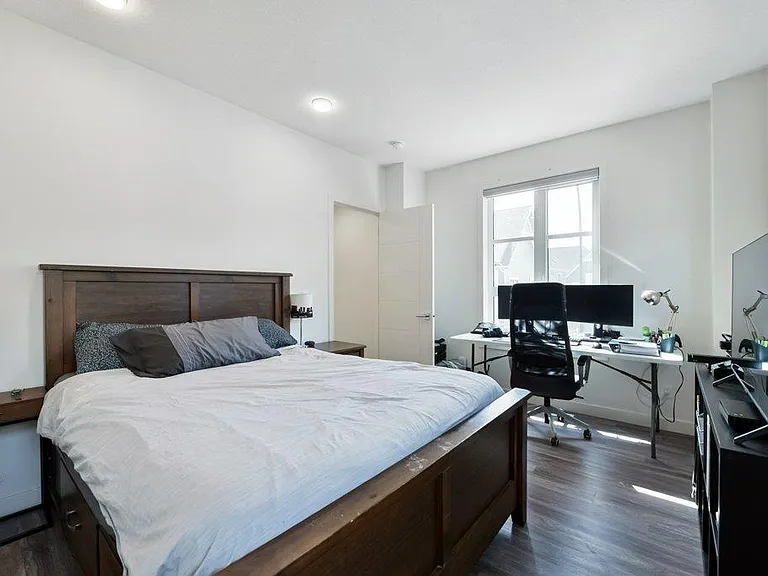 100 Walgrove Ct SE #1405 — Photo 20