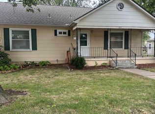 313 N Orchard St, El Dorado, KS 67042