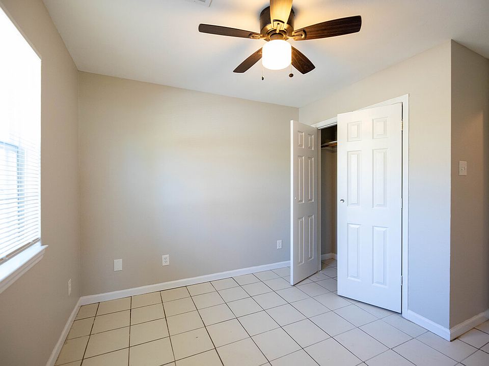 883A-SISTRUNK-bedroom1_12082023