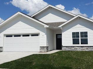 3005 NW Woodbury Dr, Ankeny, IA 50023