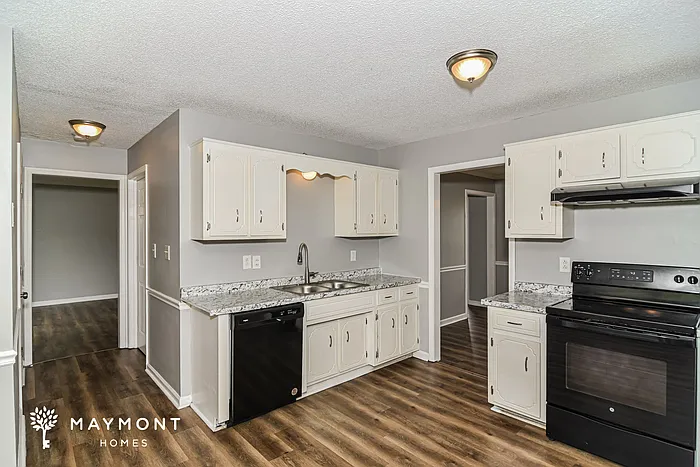 1237 Cobblestone Ln — Photo 6