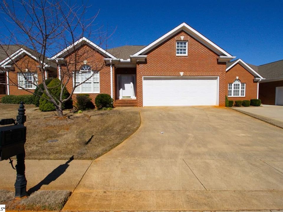 1st image of 203 Redspire Dr