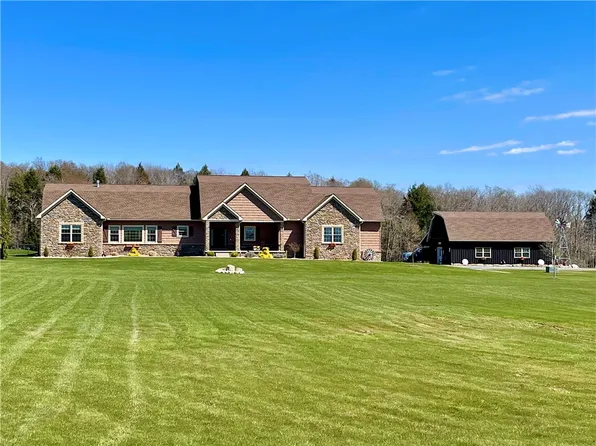 10545 Plum Rd, Wattsburg, PA 16442