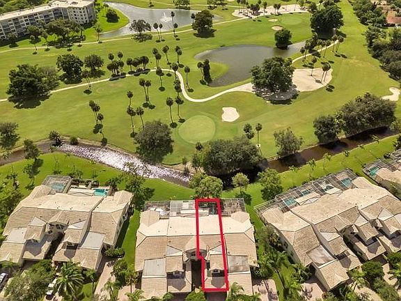 4th image of 676 W Palm Aire Drive
