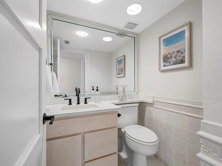 17920 Gulf Blvd #2008 — Photo 22