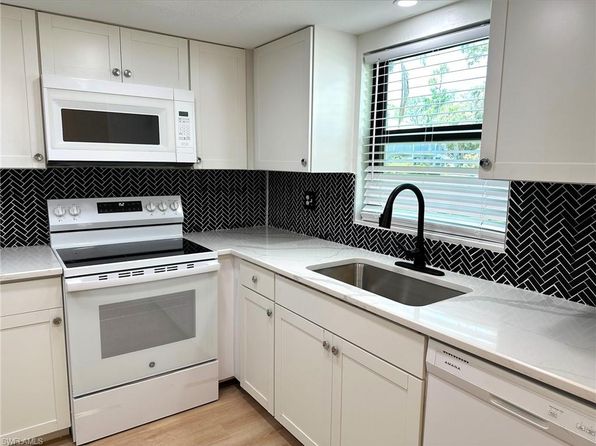 28180 Pine Haven Way APT 42