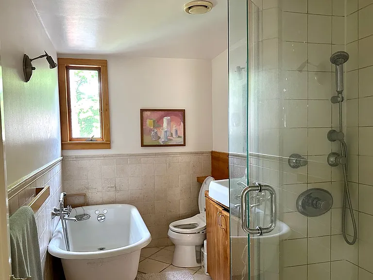 120 Lakeview Ave — Photo 16