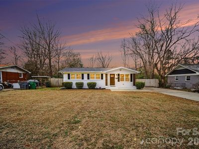 1221 Rollingwood Dr, Charlotte, NC, 28217
