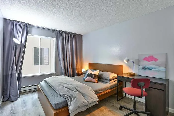 424 Orange St #204 — Photo 12