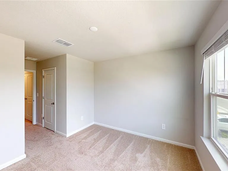 26130 Fantasy Sky Ln — Photo 33