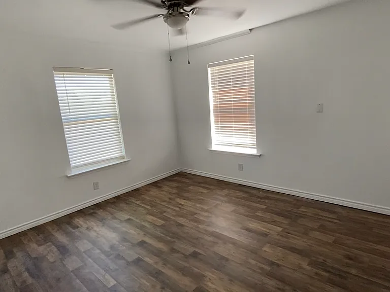 7649 County Road 436 — Photo 11