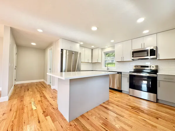 37 Boylston St, Worcester, MA 01605