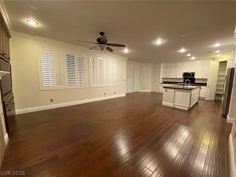 9337 Outer Banks Ave — Photo 19