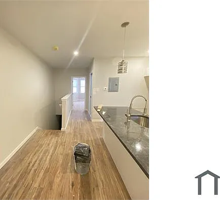 4327 Reno St #2 — Photo 7