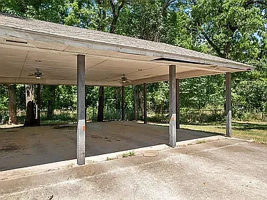 1600 E Covell Rd — Photo 29
