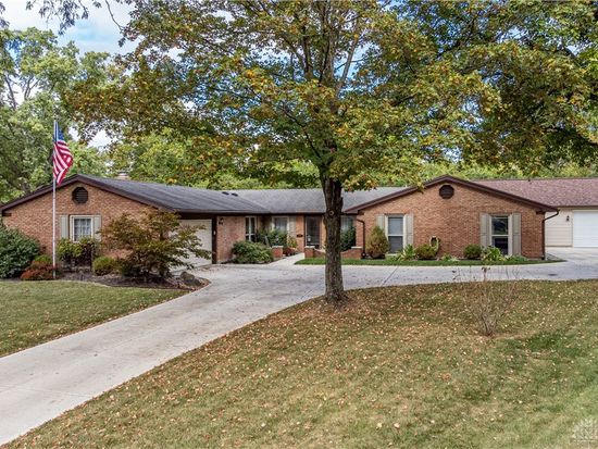 7006 Cedar Pines Ct, Dayton, OH 45459