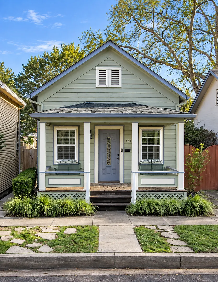 Charming Downtown Chico Cottage with Catio, Laundry & Central HVAC — Photo 1