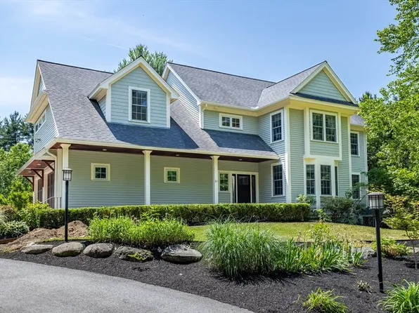 85 Tophet Rd, Carlisle, MA 01741