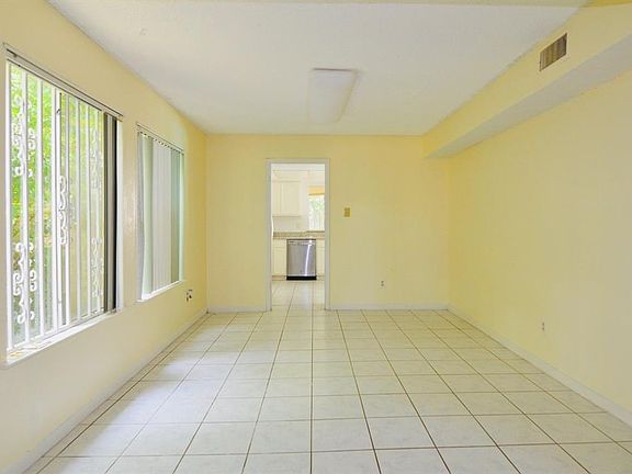 5th image of 12730 Tennis Dr