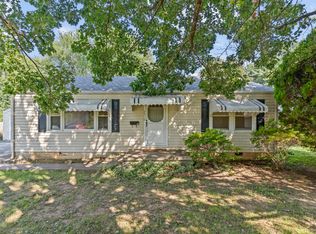 2310 S Luster Ave, Springfield, MO 65804